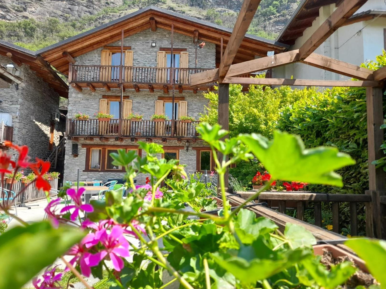 Agriturismo Al Pra Di Muriet Susa Exterior photo